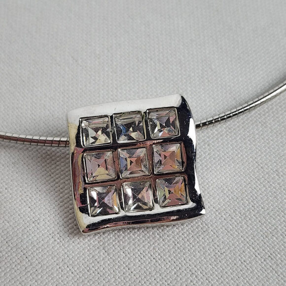 Butler Silver Tone Choker Necklace with Square Pendant - Picture 3 of 7